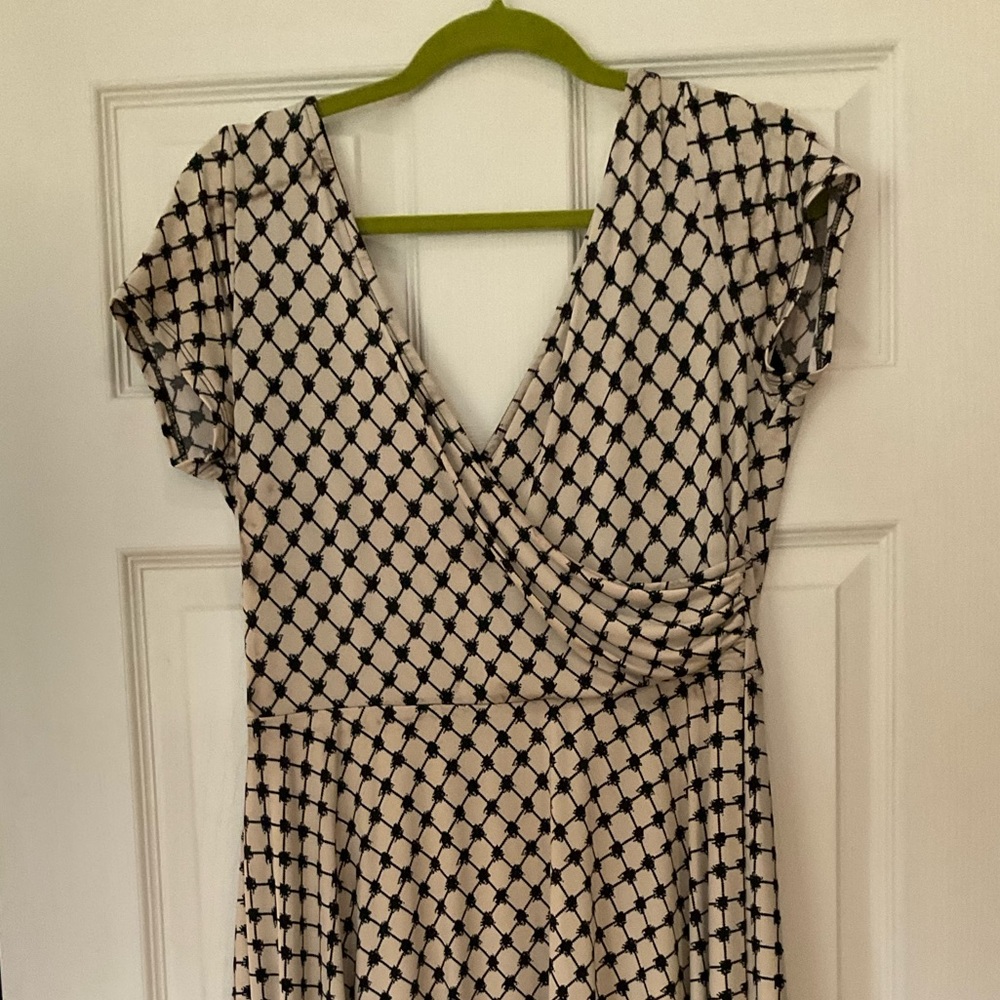 Very comfortable dress that doesn’t wrinkle.